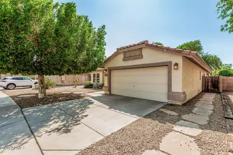 1663 W Boston St, Chandler, AZ 85224