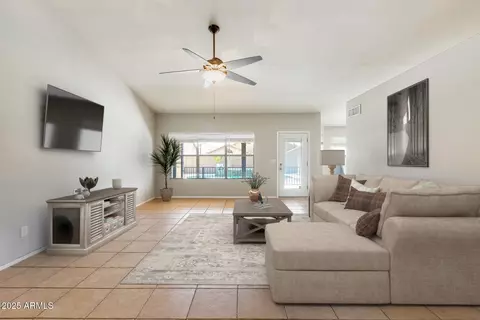 Living - 2545 E Granite View Dr, Phoenix, AZ 85048 photo 4 of 5