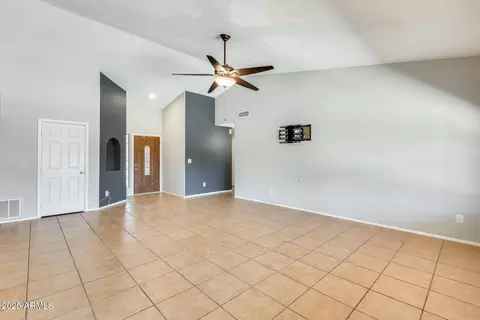 Living - 2545 E Granite View Dr, Phoenix, AZ 85048 photo 4 of 4
