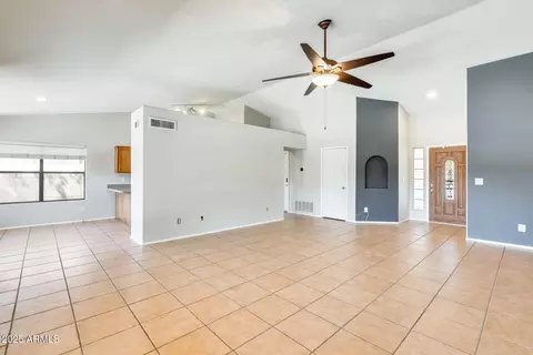 Living - 2545 E Granite View Dr, Phoenix, AZ 85048 photo 3 of 4