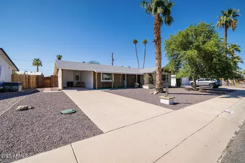 11614 N Hagen Dr, Sun City, AZ 85351