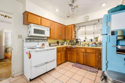 4222 E Vernon Ave, Phoenix, AZ 85008 photo 29