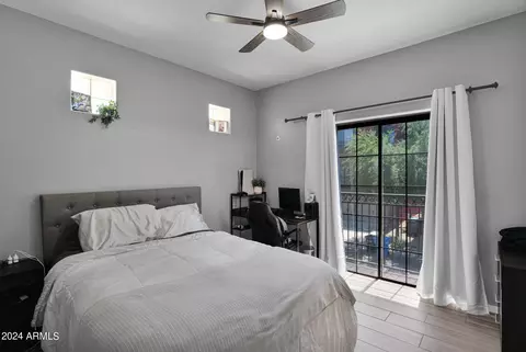 Bedroom - 3432 E Lance Ln, Phoenix, AZ 85018 photo 1 of 4