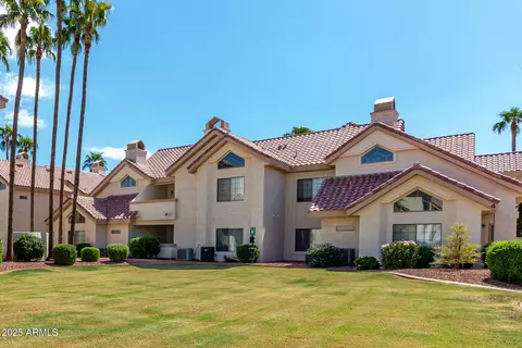 2801 N Litchfield Rd #27, Goodyear, AZ 85395