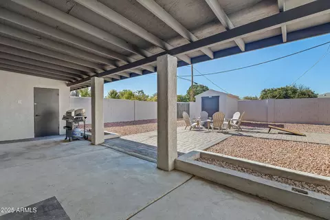 Exterior - 7308 N 7th Ave, Phoenix, AZ 85021 photo 7 of 8