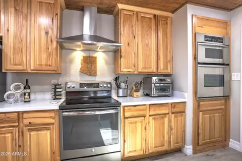 Kitchen - 292 S Morris Mdws, Payson, AZ 85541 photo 2 of 3