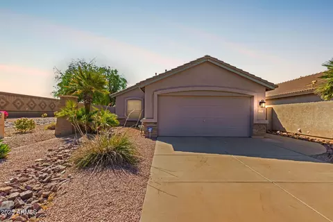 8739 E Natal Cir, Mesa, AZ 85209
