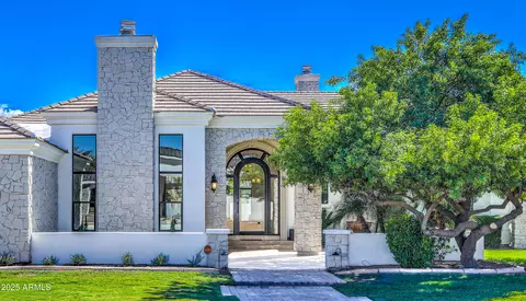 4401 E Taurus Pl, Chandler, AZ 85249 photo 2