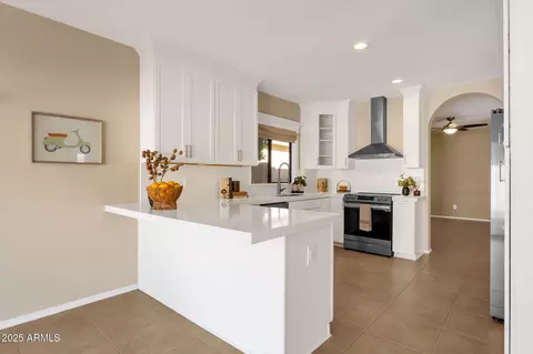 Kitchen - 62 E Ranch Rd, Tempe, AZ 85284 photo 1 of 5