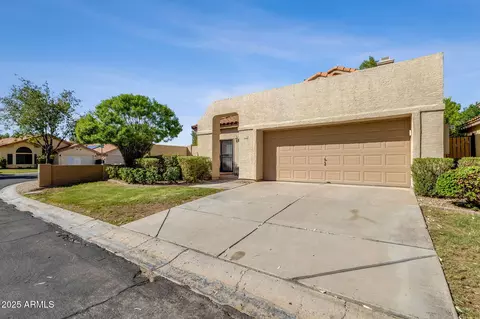 Exterior - 62 E Ranch Rd, Tempe, AZ 85284 photo 3 of 16