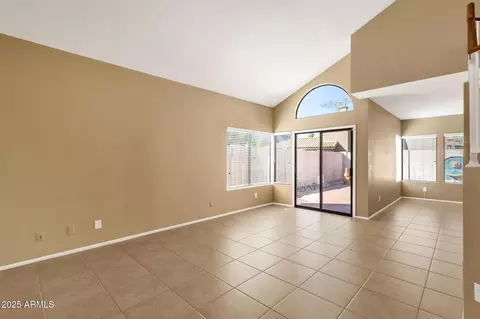 Living - 62 E Ranch Rd, Tempe, AZ 85284 photo 2 of 11