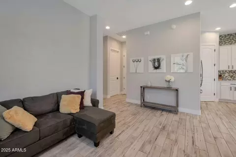 825 E Ashurst Dr, Phoenix, AZ 85048 photo 25