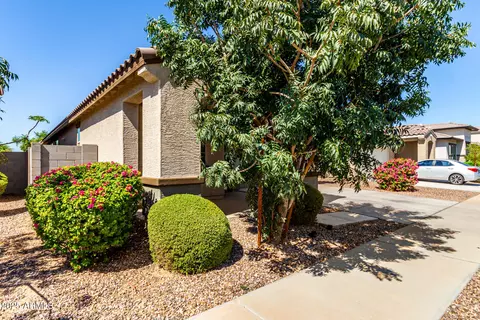 5660 N 109th Ave, Phoenix, AZ 85037 photo 2