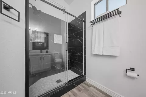 Bath - 3511 E Marco Polo Rd, Phoenix, AZ 85050 photo 1 of 3