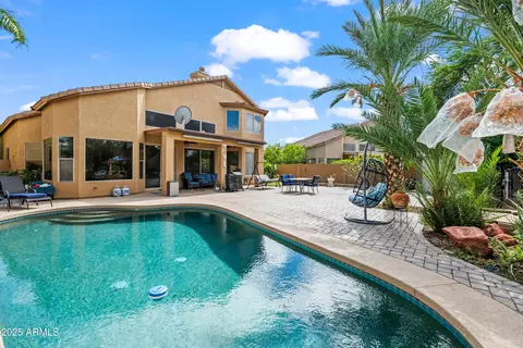 758 E Irma Ln, Phoenix, AZ 85024 photo 3