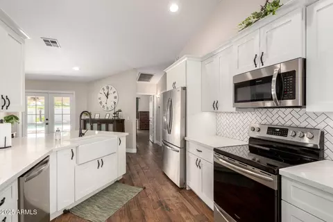 2041 E Marquette Dr, Gilbert, AZ 85234 photo 10