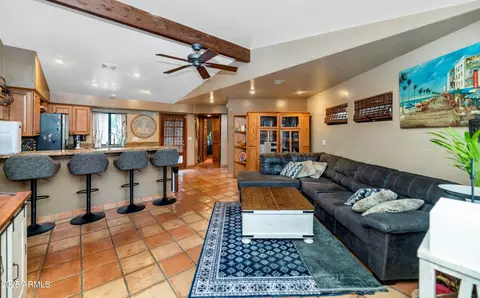 Entry Way - 5301 E Mitchell Dr, Phoenix, AZ 85018 photo 1 of 2
