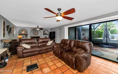Living - 5301 E Mitchell Dr, Phoenix, AZ 85018 photo 1 of 6