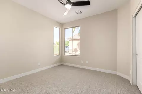 863 E Kyle Ct, Gilbert, AZ 85296 photo 23