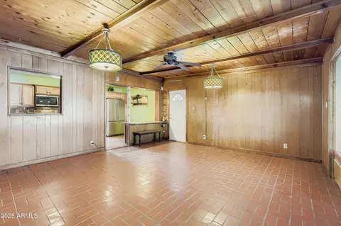 Living - 2720 W Solano Dr N, Phoenix, AZ 85017 photo 5 of 6