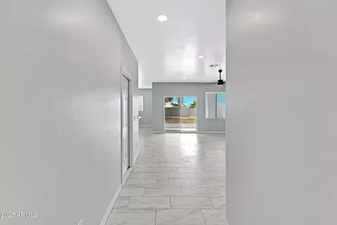 Entry Way - 8141 E 6th Ave, Mesa, AZ 85208 photo 2 of 4
