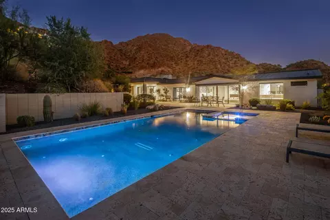 4949 E Grandview Ln, Phoenix, AZ 85018