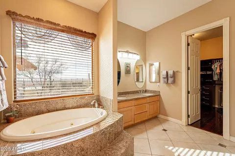 Bath - 3086 N Herrala Way, Apache Junction, AZ 85119 photo 3 of 7