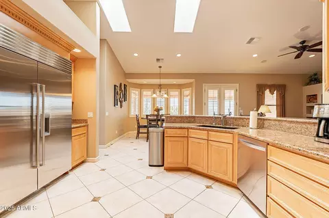 Kitchen - 3086 N Herrala Way, Apache Junction, AZ 85119 photo 4 of 5