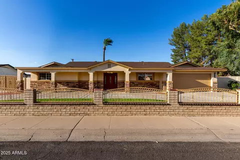5518 W Belmont Ave, Glendale, AZ 85301