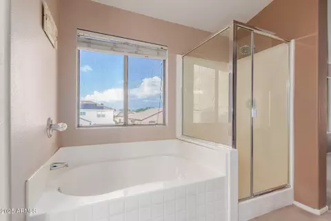 Bath - 3360 E Wildhorse Dr, Gilbert, AZ 85297 photo 3 of 5