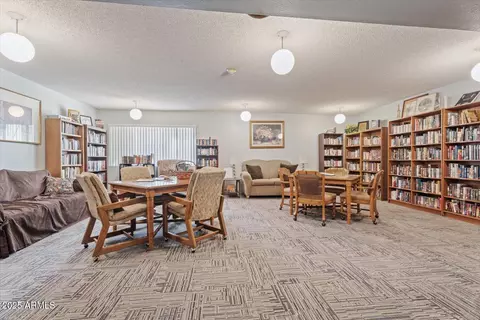 View/Area - 3033 E Devonshire Ave #2003, Phoenix, AZ 85016 photo 1 of 8
