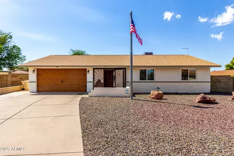 6619 W Phelps Rd, Glendale, AZ 85306