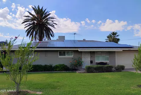 2127 W Avalon Dr, Phoenix, AZ 85015