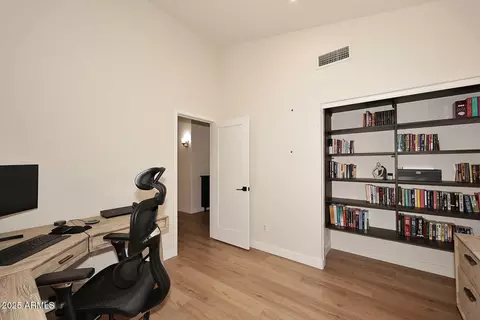 Other - 3911 E Topeka Dr, Phoenix, AZ 85050 photo 7 of 11