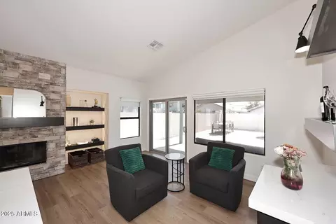 Living - 3911 E Topeka Dr, Phoenix, AZ 85050 photo 2 of 3