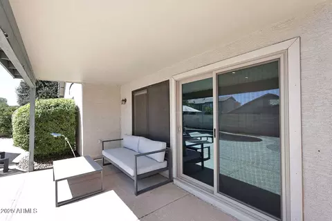 Exterior - 3911 E Topeka Dr, Phoenix, AZ 85050 photo 5 of 6