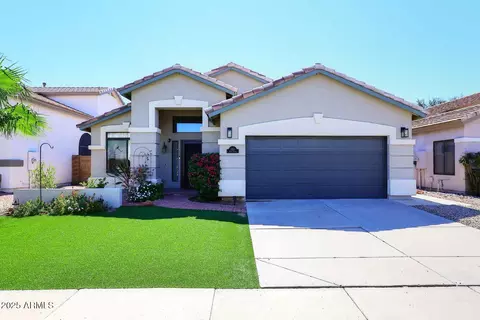 Exterior - 3911 E Topeka Dr, Phoenix, AZ 85050 photo 6 of 6