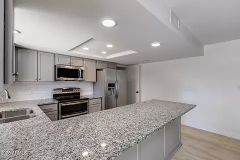 Kitchen - 2433 Enrose St, Mesa, AZ 85213 photo 4 of 5