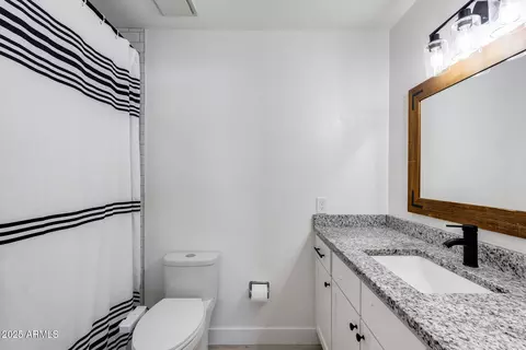 Bath - 2433 Enrose St, Mesa, AZ 85213 photo 7 of 7