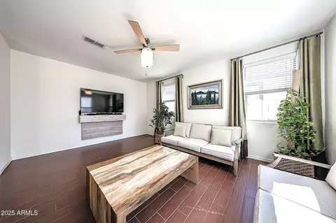 Living - 2965 E Nighthawk Way, Phoenix, AZ 85048 photo 2 of 4