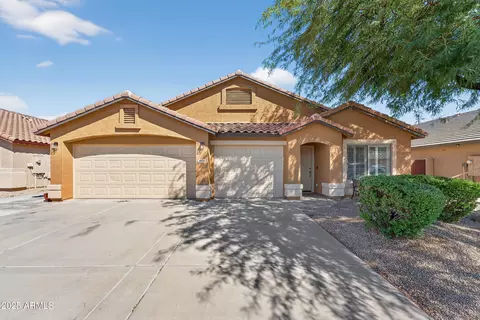 8109 N 56th Dr, Glendale, AZ 85302