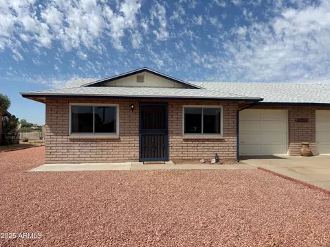 10010 N 97th Dr #A, Peoria, AZ 85345