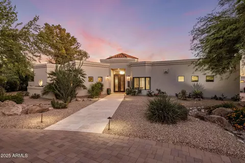 8265 E Via Del Sol Dr, Scottsdale, AZ 85255