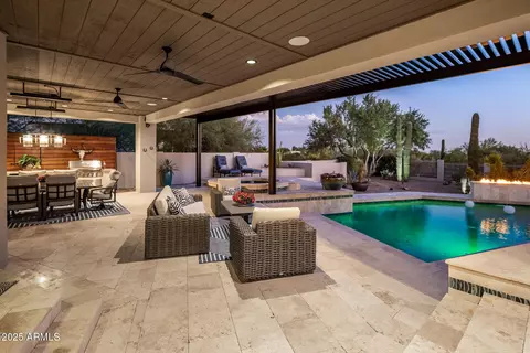 8265 E Via Del Sol Dr, Scottsdale, AZ 85255
