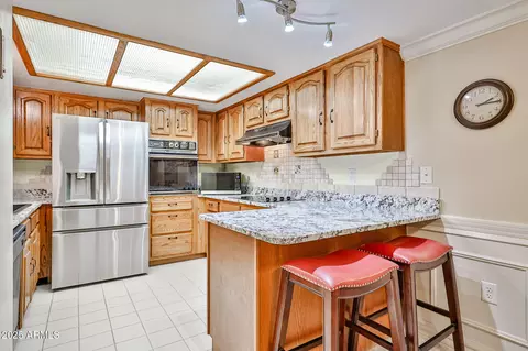 17404 N 99th Ave #132, Sun City, AZ 85373