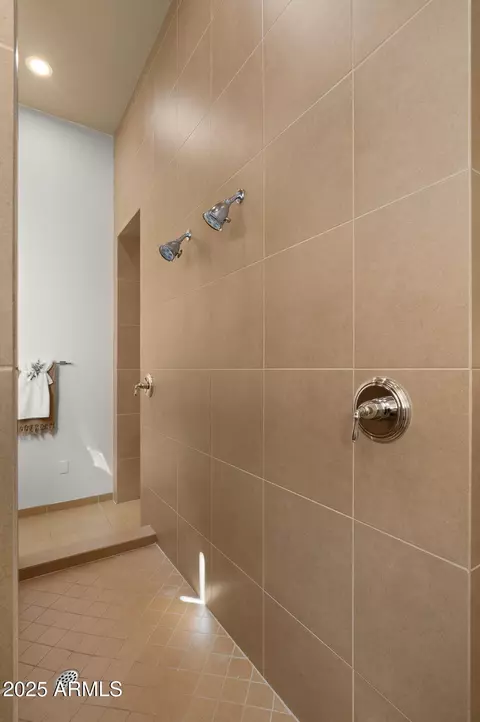 Bath - 3079 E Fruitvale Ct, Gilbert, AZ 85297 photo 15 of 16