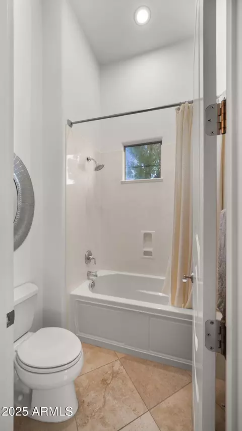 Bath - 3079 E Fruitvale Ct, Gilbert, AZ 85297 photo 4 of 16