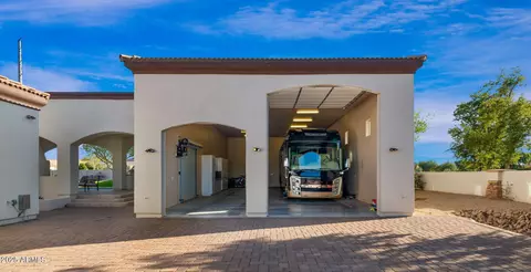 Exterior - 3079 E Fruitvale Ct, Gilbert, AZ 85297 photo 8 of 23