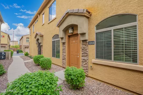 1350 S Greenfield Rd #1044, Mesa, AZ 85206