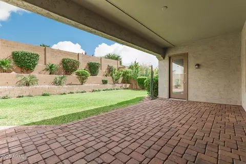 Exterior - 28115 N 17th Dr, Phoenix, AZ 85085 photo 9 of 21
